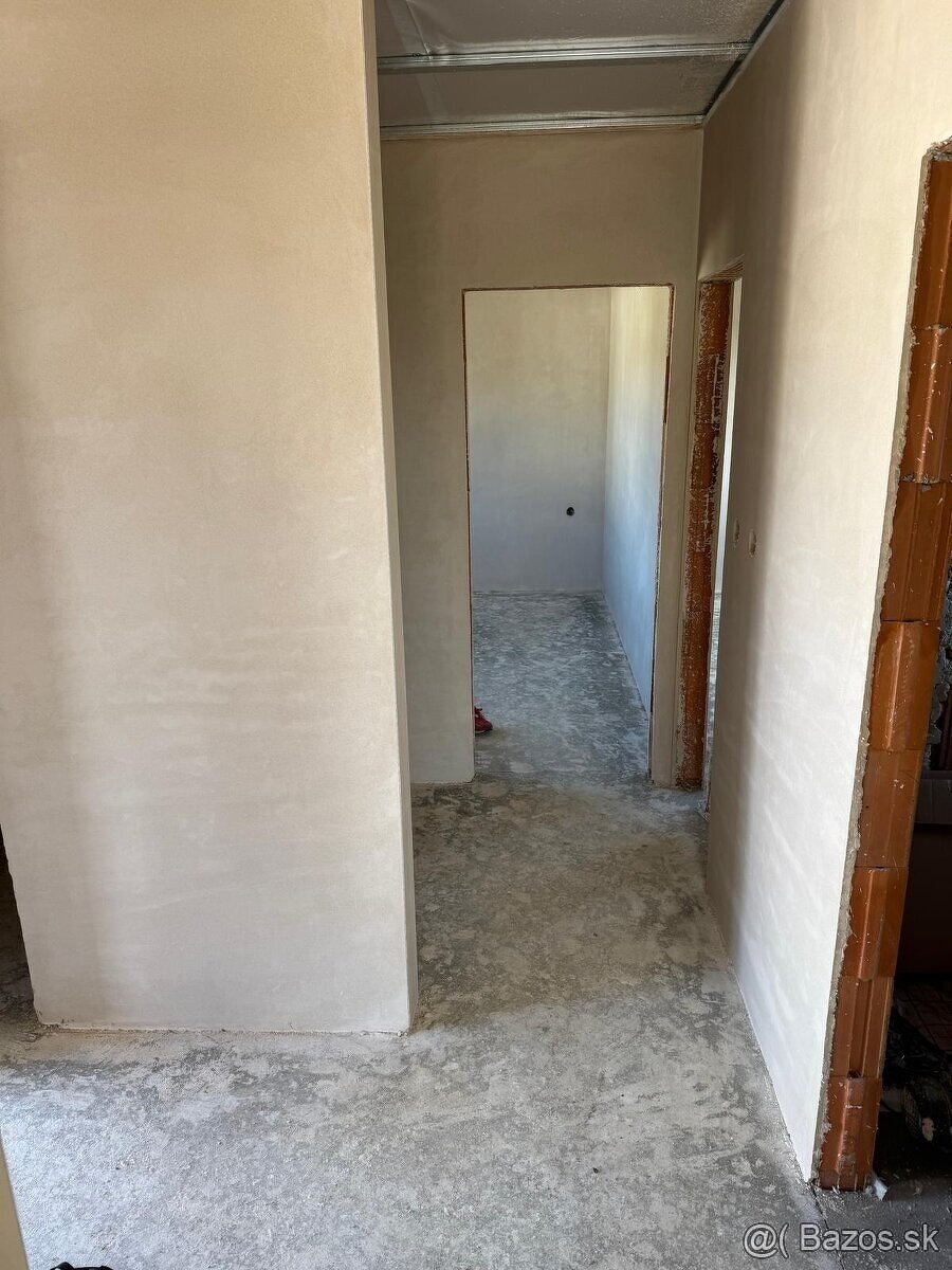 Na predaj rodinný dom v cene bytu s pozemkom, Mirkovce - 3