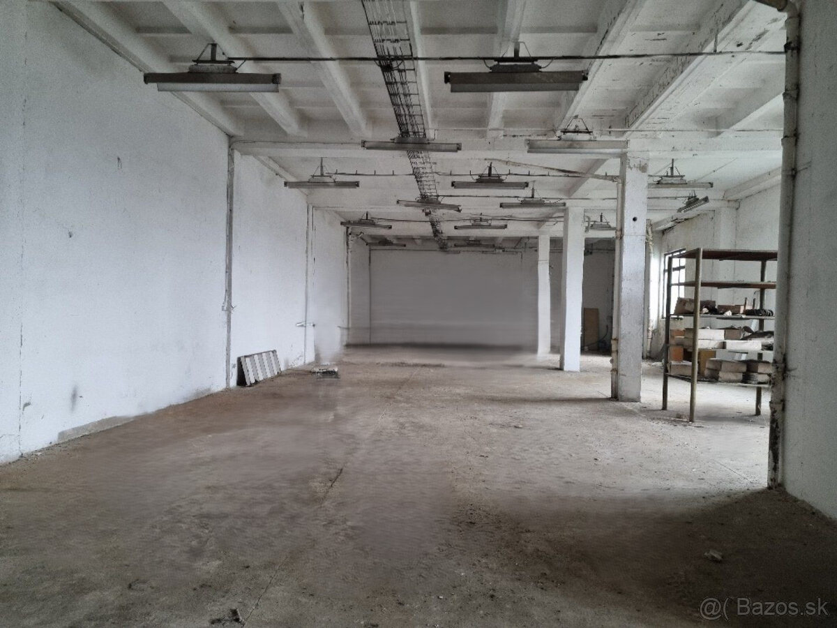 Priemyselná budova - 1000 m2 v Michalovciach - 3