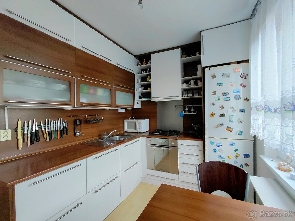 LARES REALITY: Slnečný, teplý 3 izb. byt s balkónom, A. Stod - 3