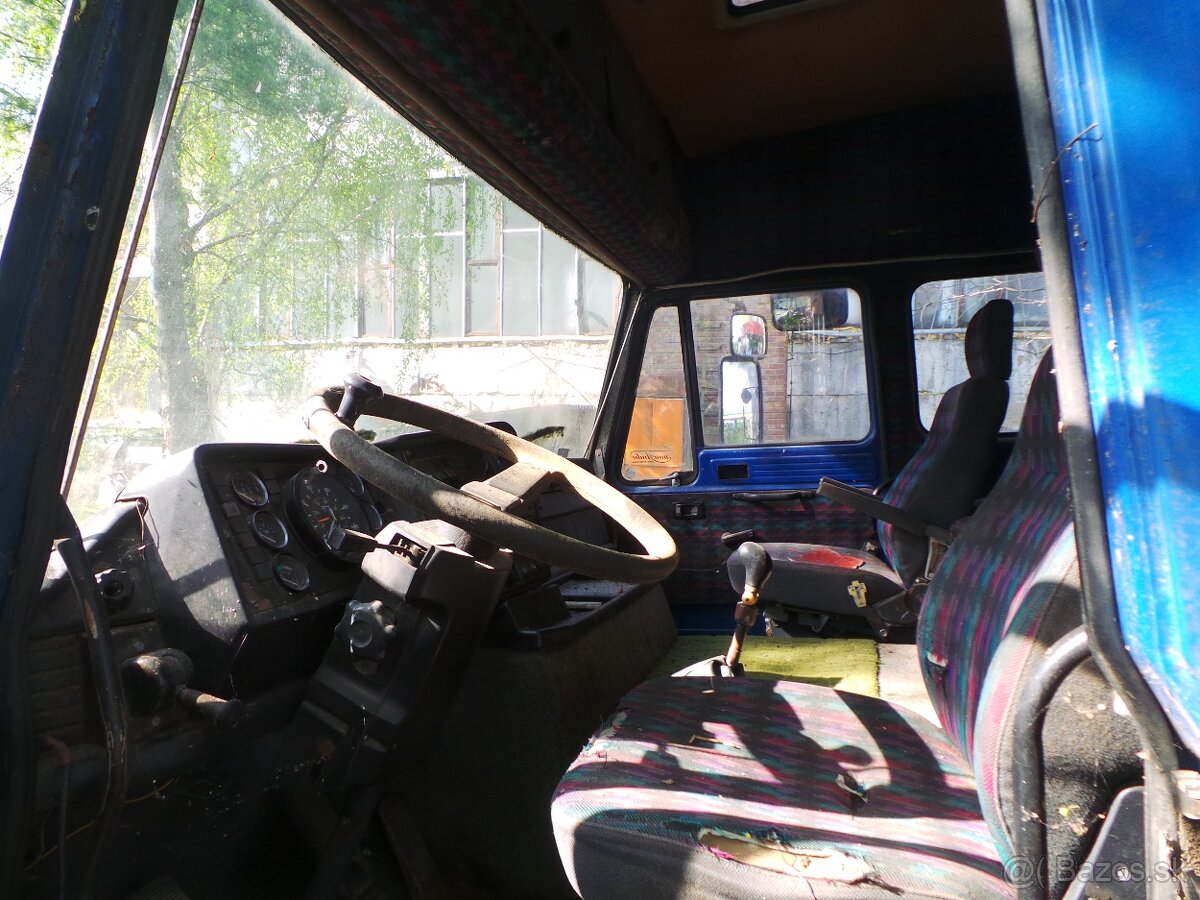 LIAZ 18.33 PB valník - 3