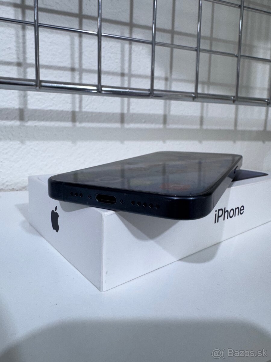 iPhone 15 pro 256GB - 3