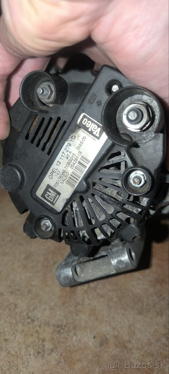 Alternátor Opel Astra 1.3cdti - 3