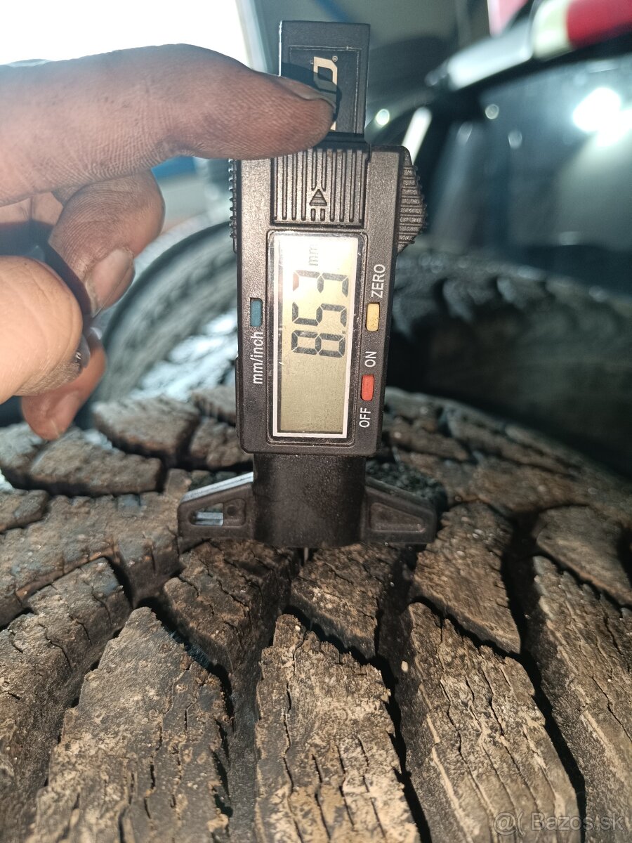 Vraník 215/60 R16 Green diamond - 3