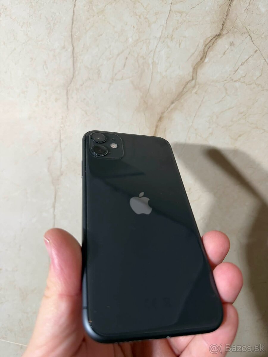 iPhone 11 64GB – Black - 3