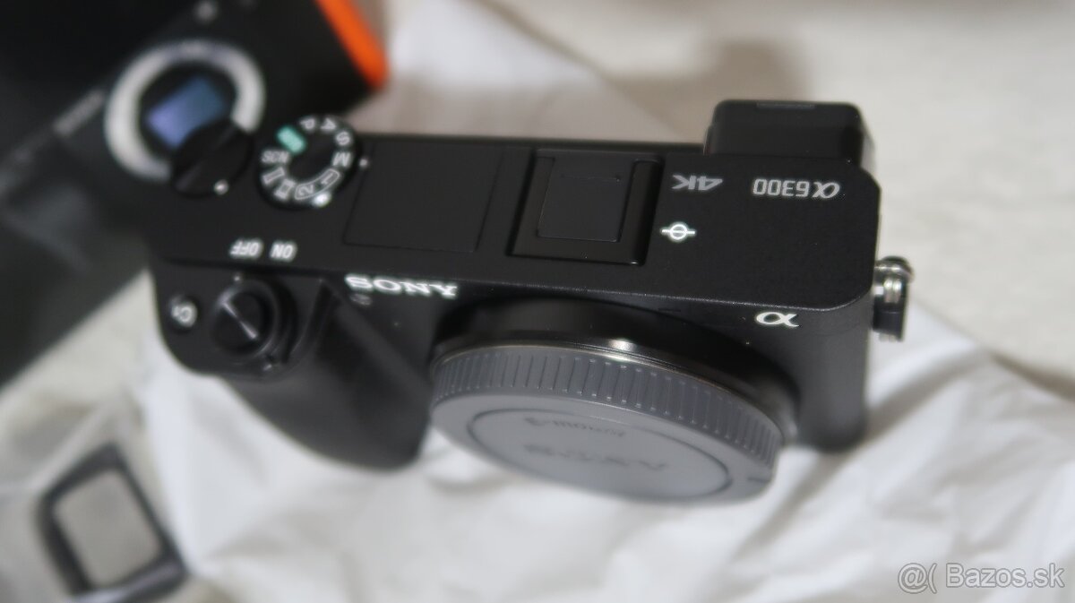 SONY A6300 telo nove - 3
