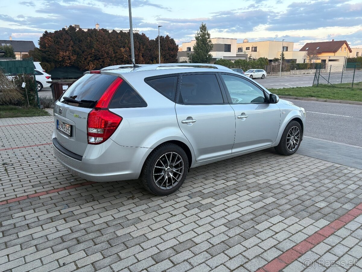 Predam KIA Ceed - 3