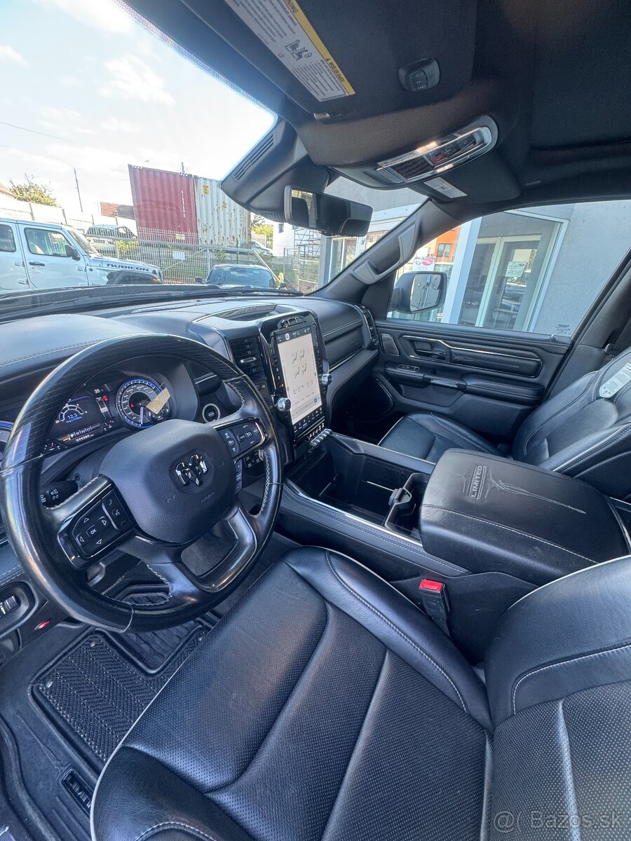 Dodge Ram, LIMITED, 2022 Black Edition - 3