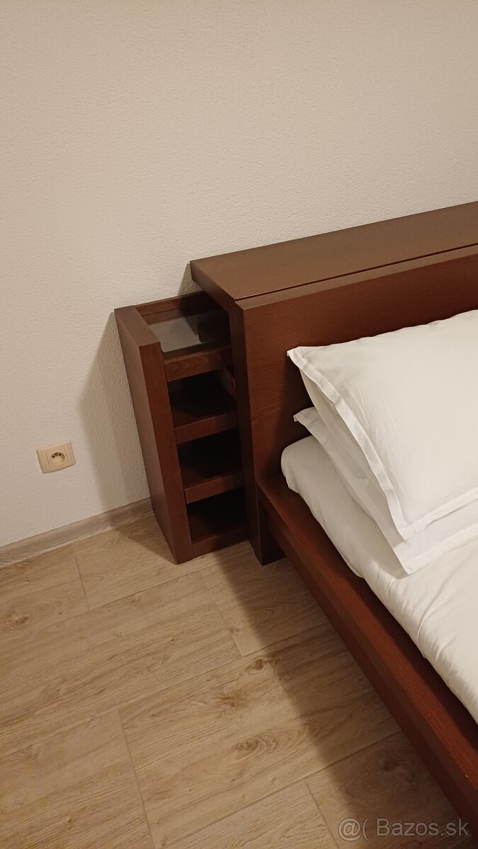 PREDÁM CELÚ posteľ MALM - 3