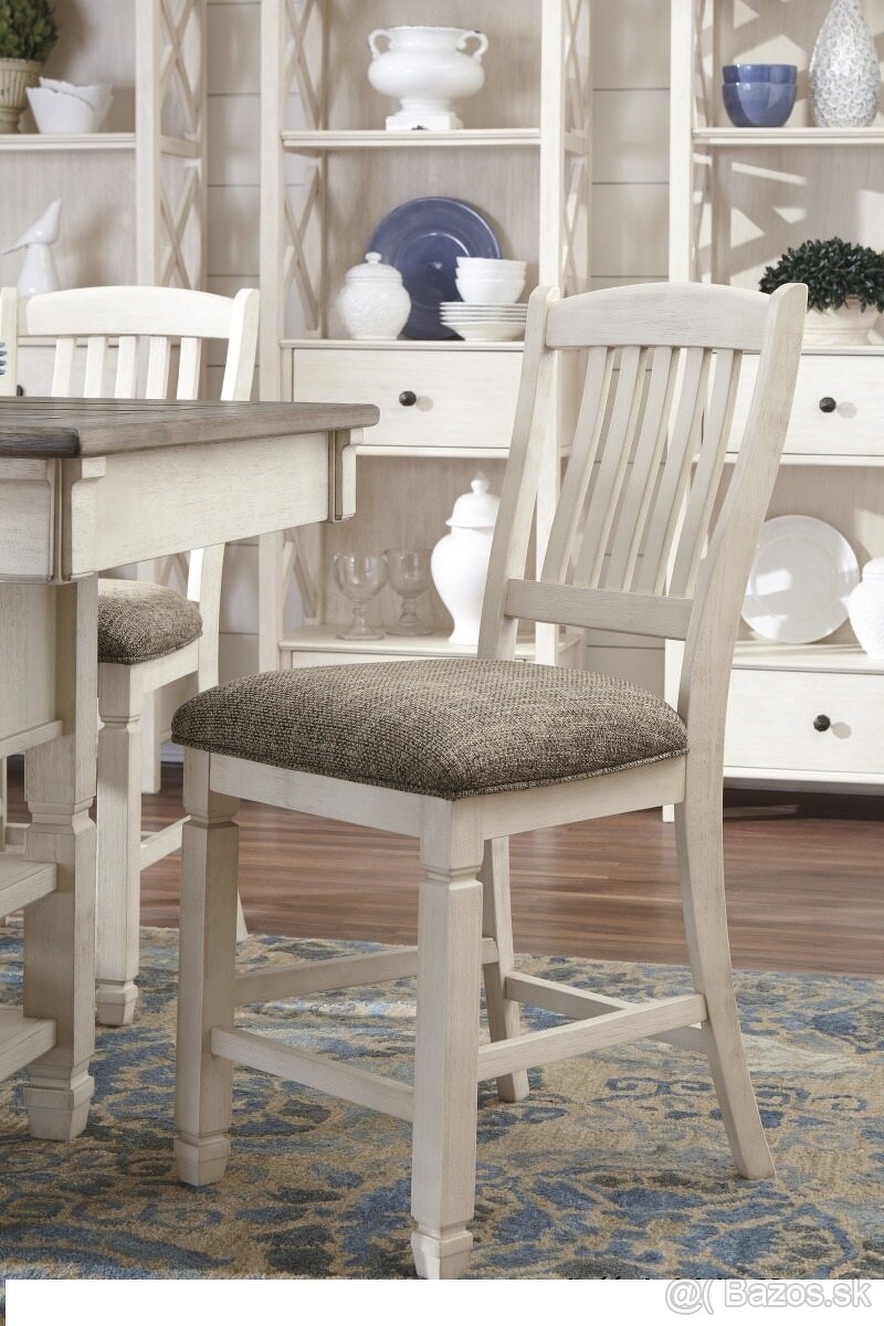 Luxusná jedáleň v štýle vintage - 3