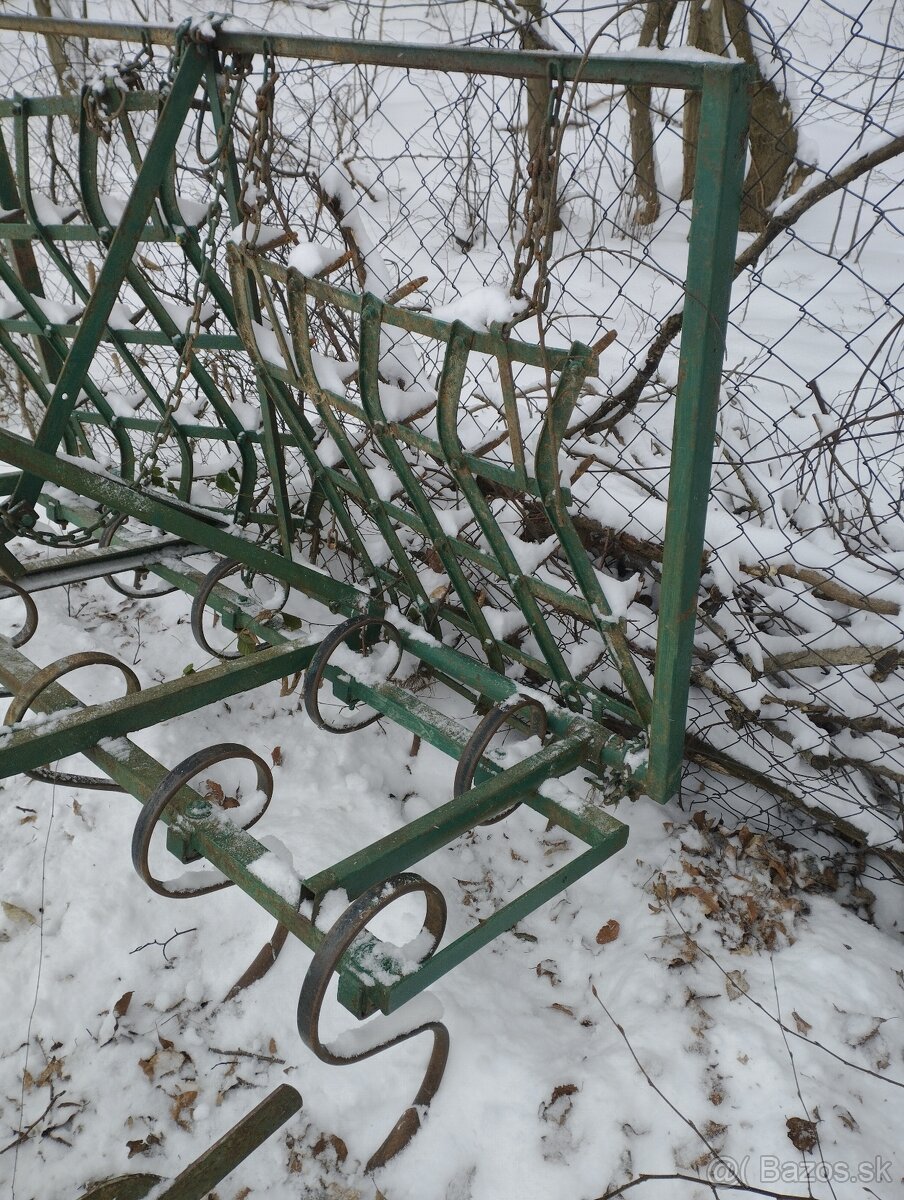 Pluh, kultivátor, čert - 3