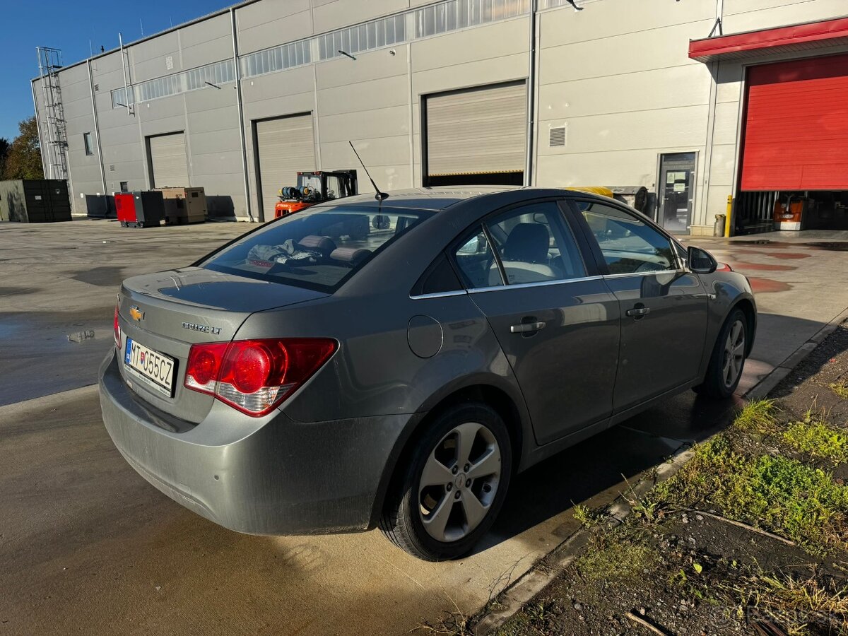 Chevrolet Cruze 2.0 VCDi 163k - 3