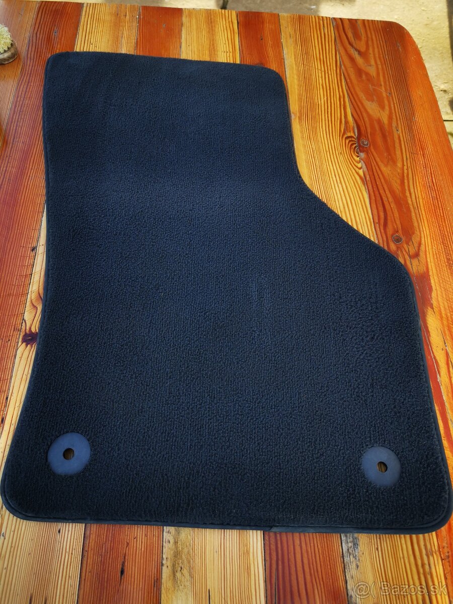 Tepovanie čalúnenia - 3