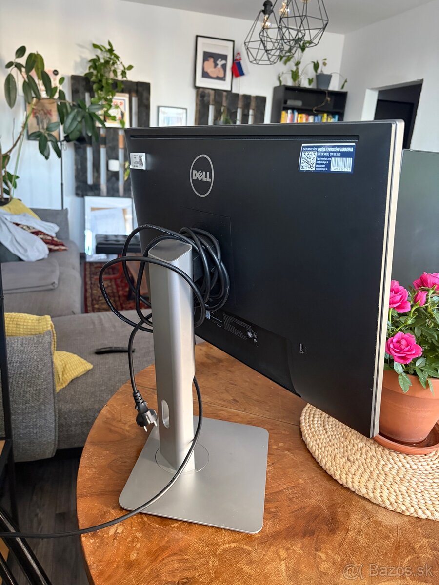 Monitor Dell UltraSharp U2415 24.1 palcovy - 3