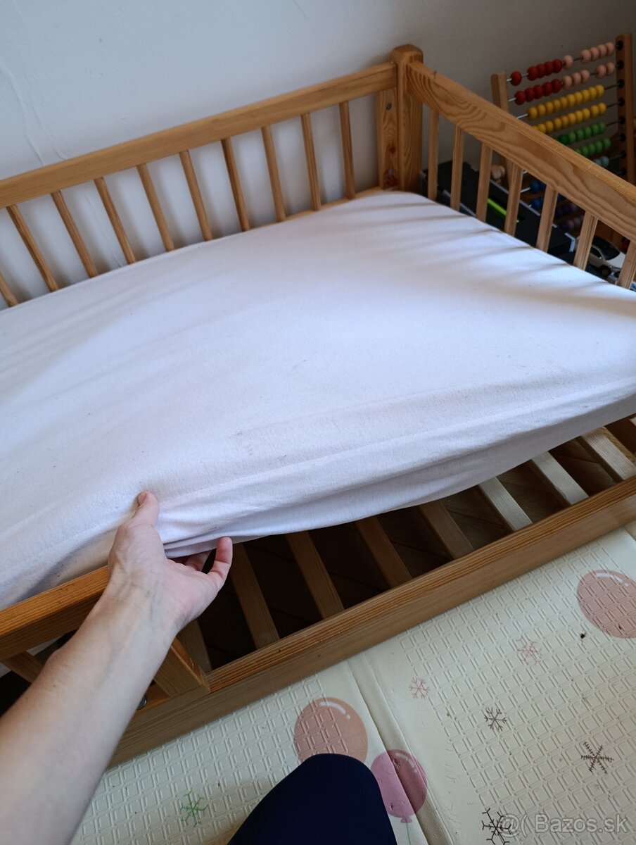 Nízka Montessori postel aj s matracom - 3