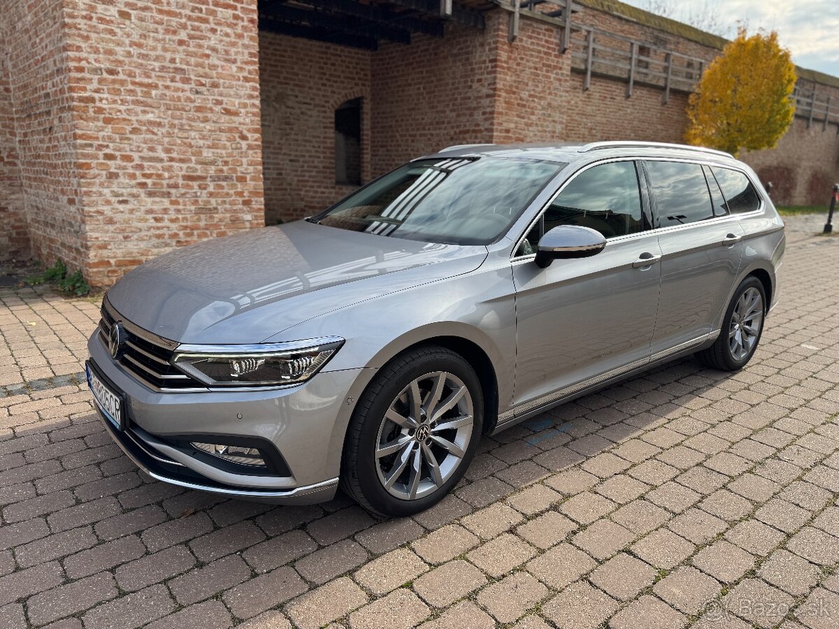 Volkswagen Passat Variant model 2021 - 3