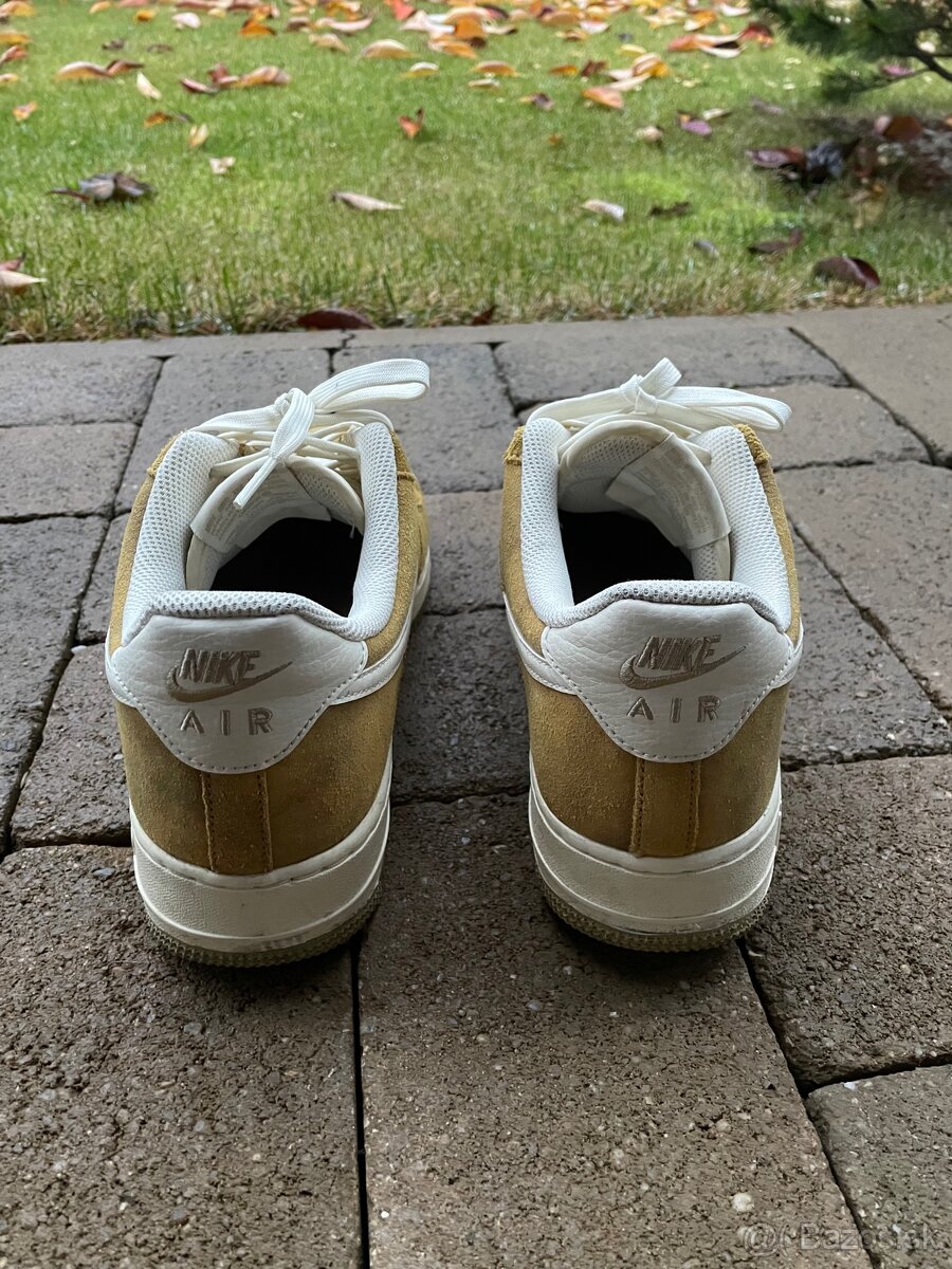 Nike Air Force 1 - 3