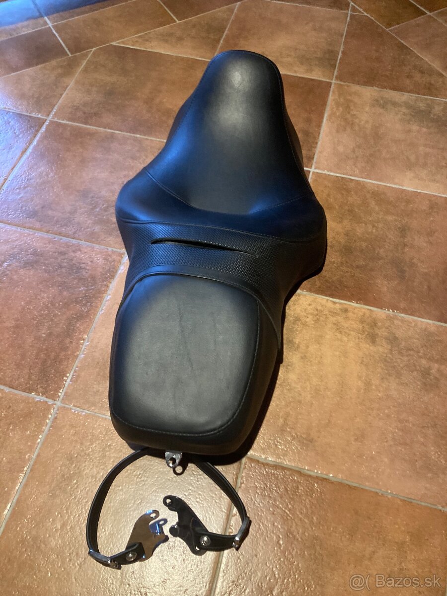 Sedlo na motorku HD - 3