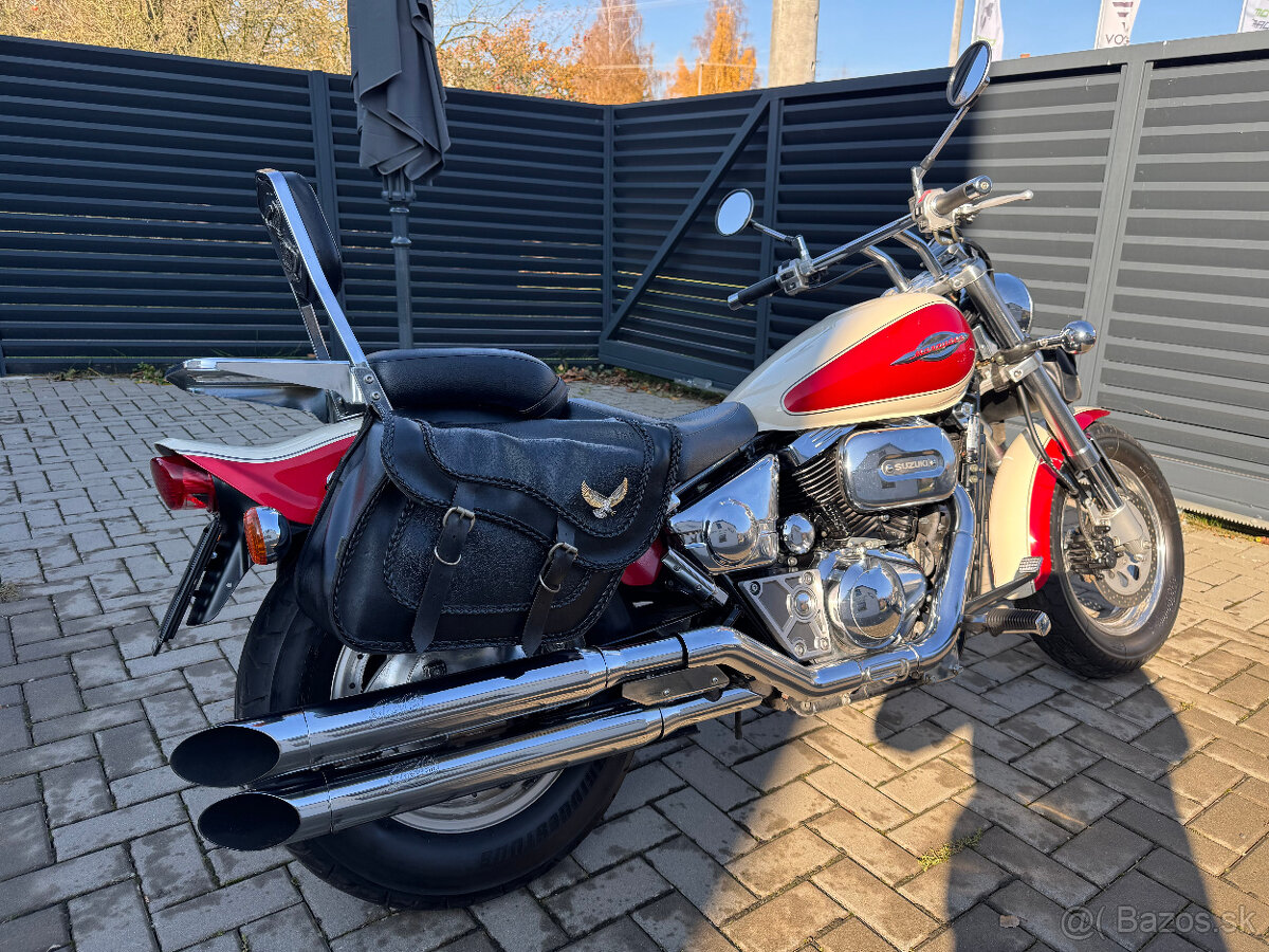 Suzuki VZ 800 Marauder - 3