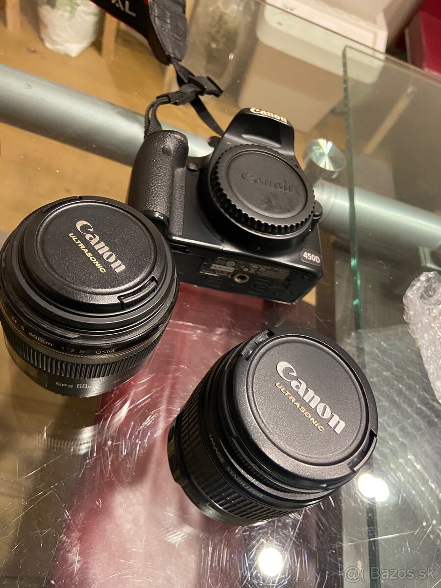 Predám kvalitný Makro objektív Canon - 3