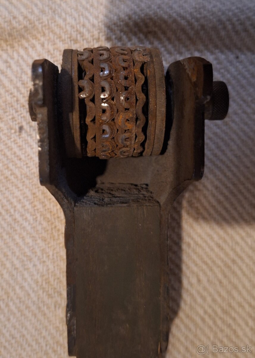 Vyrovnávač brúsneho kotúča - 3