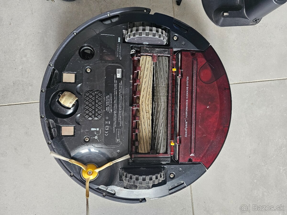 Predám robotický vysávač Roomba 960 - 3