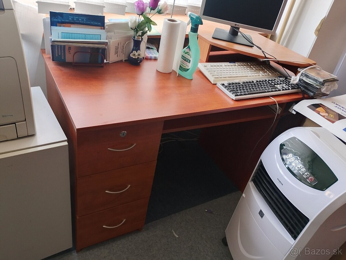 Písacie stoly - 3
