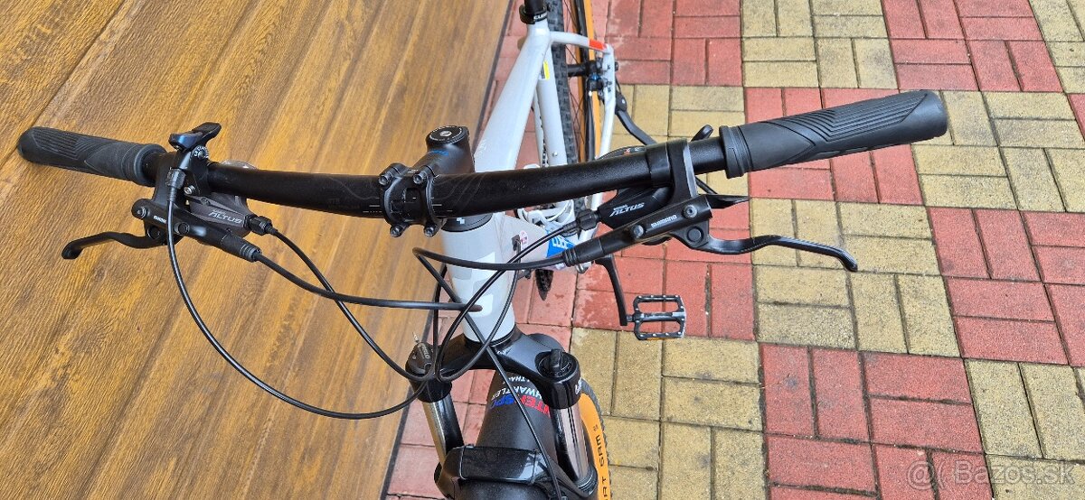 Horský bicykel značky CUBE - 3