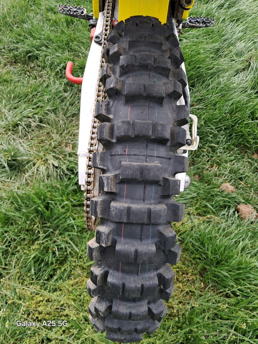 Suzuki RMZ 450 2013