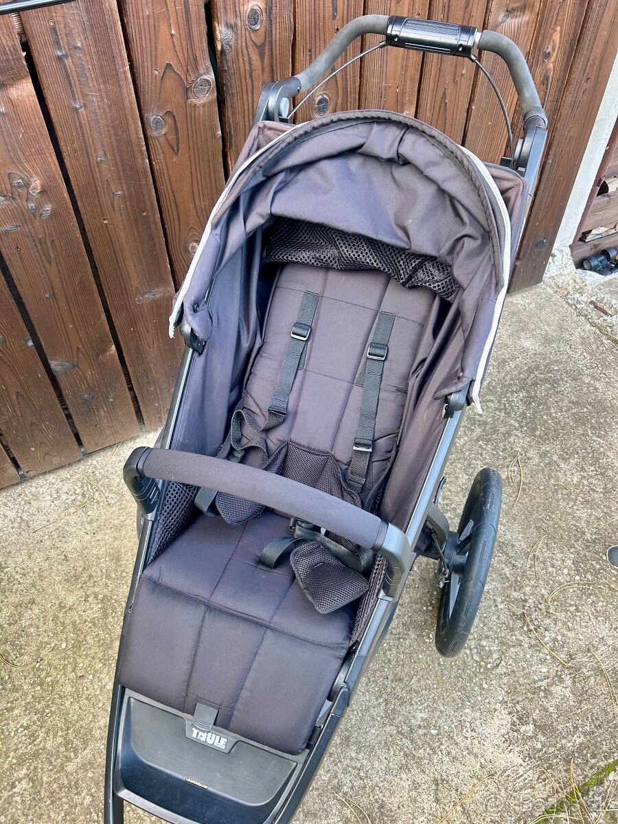 THULE Urban Glide 2 - 3