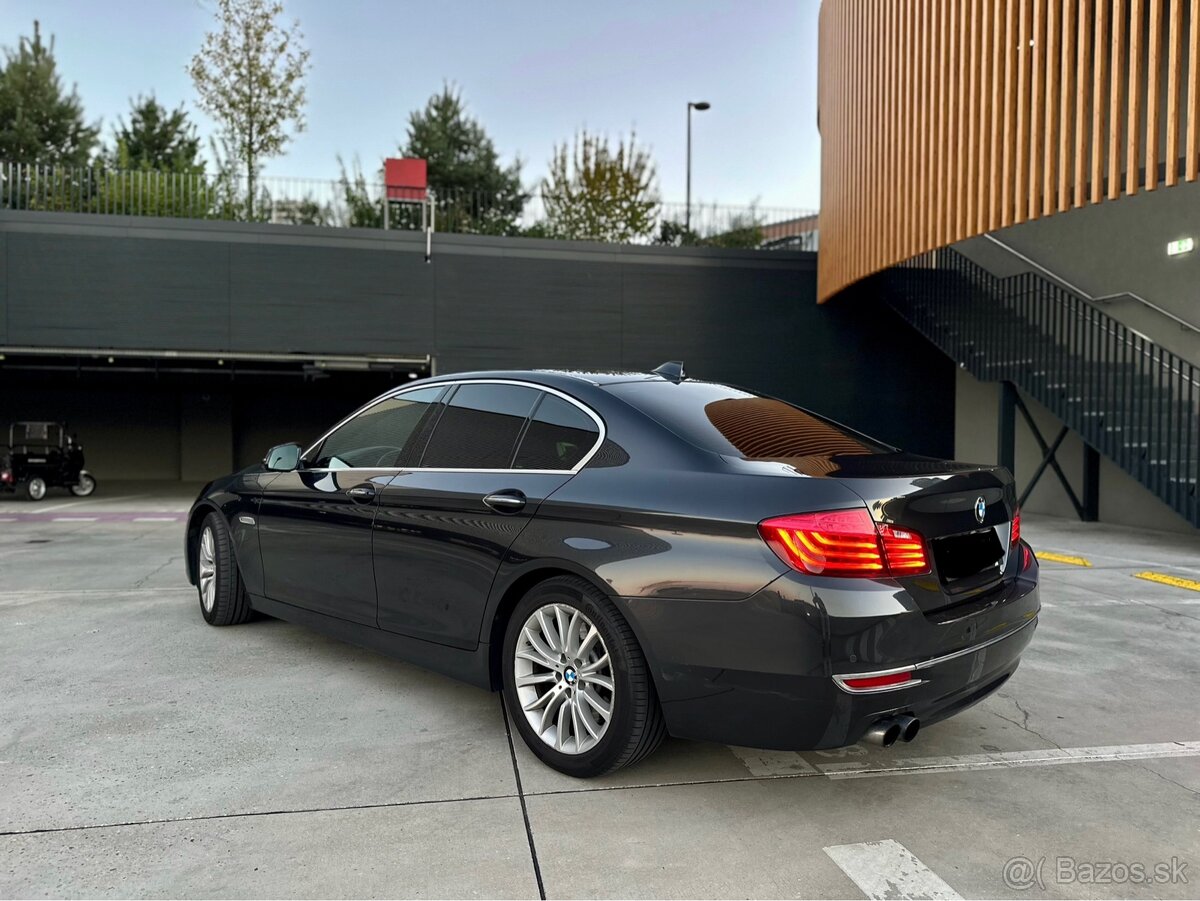BMW 530d xDrive Luxury Line (F10) – Top výbava - 3