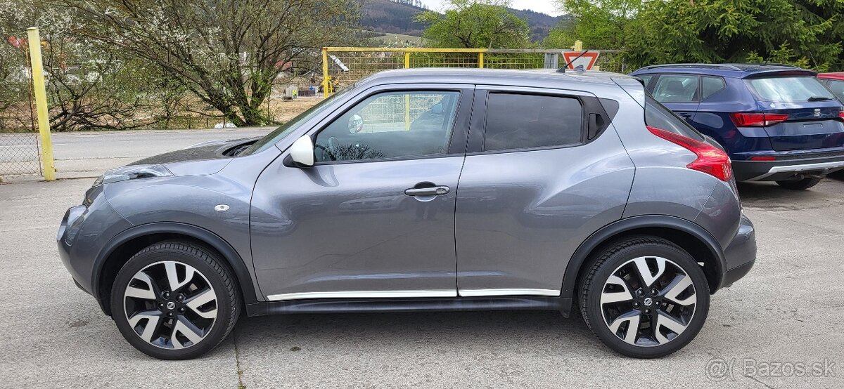 Nissan Juke 1.6i automat rok 2013 - 3