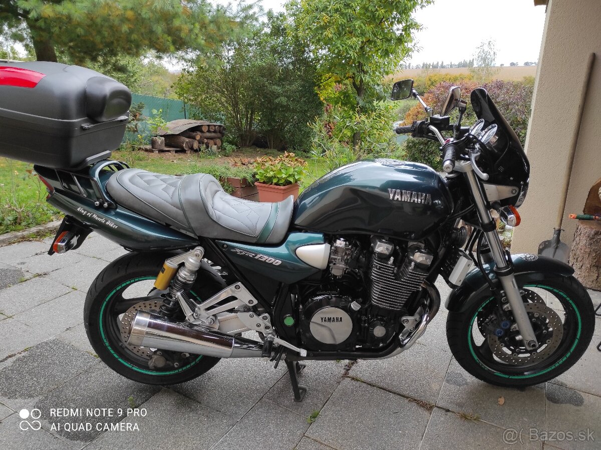 Yamaha XJR 1300 - 3