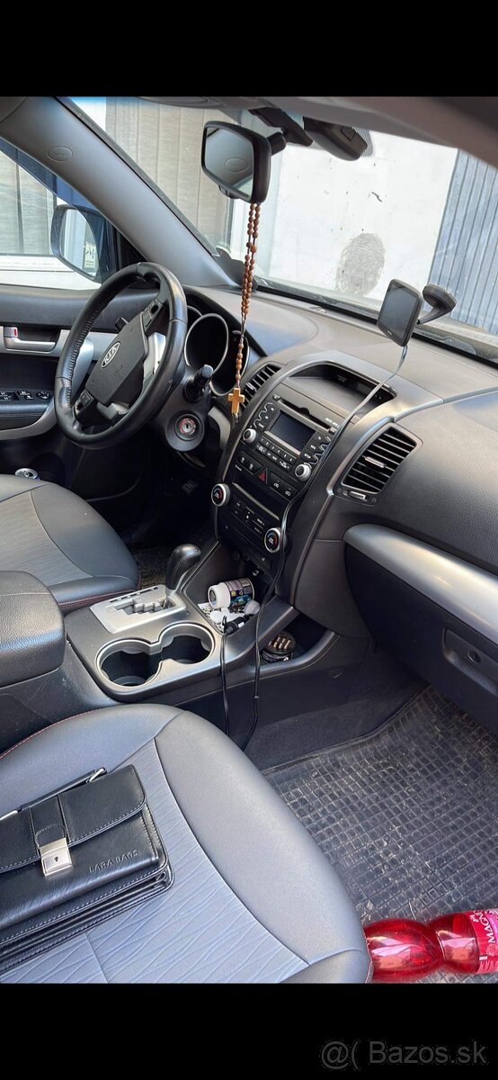 Na predaj KIA sorento po veľkom servise - 3