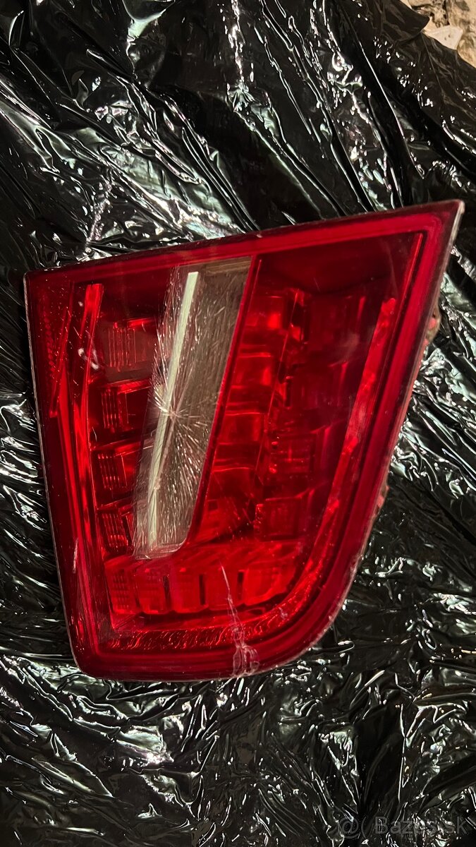 Predám svetla Audi - 3