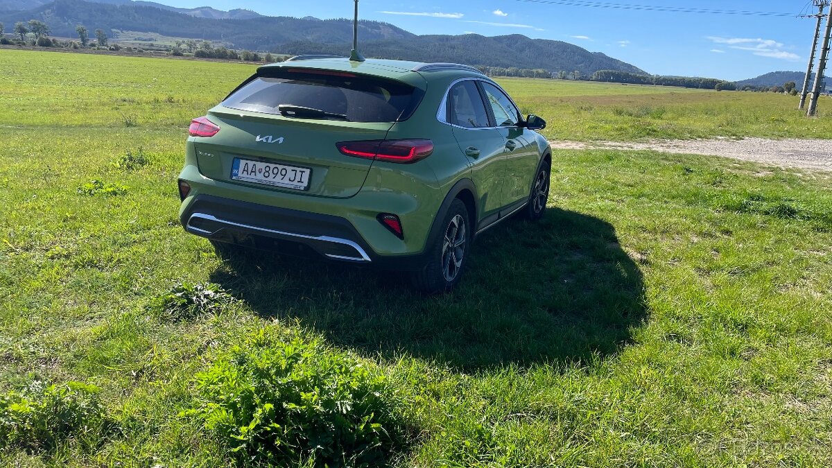 KIA XCEED 1.5 T-GDi 118 kW - 3