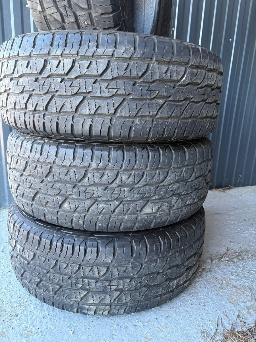 Cooper Discover ATT 235/60 R17 Terénne - 3