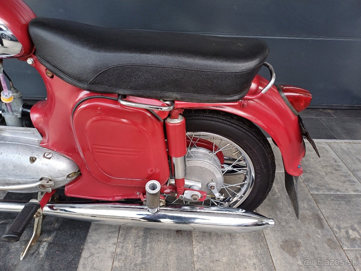 Jawa 250/559 Panelka s TP - 3