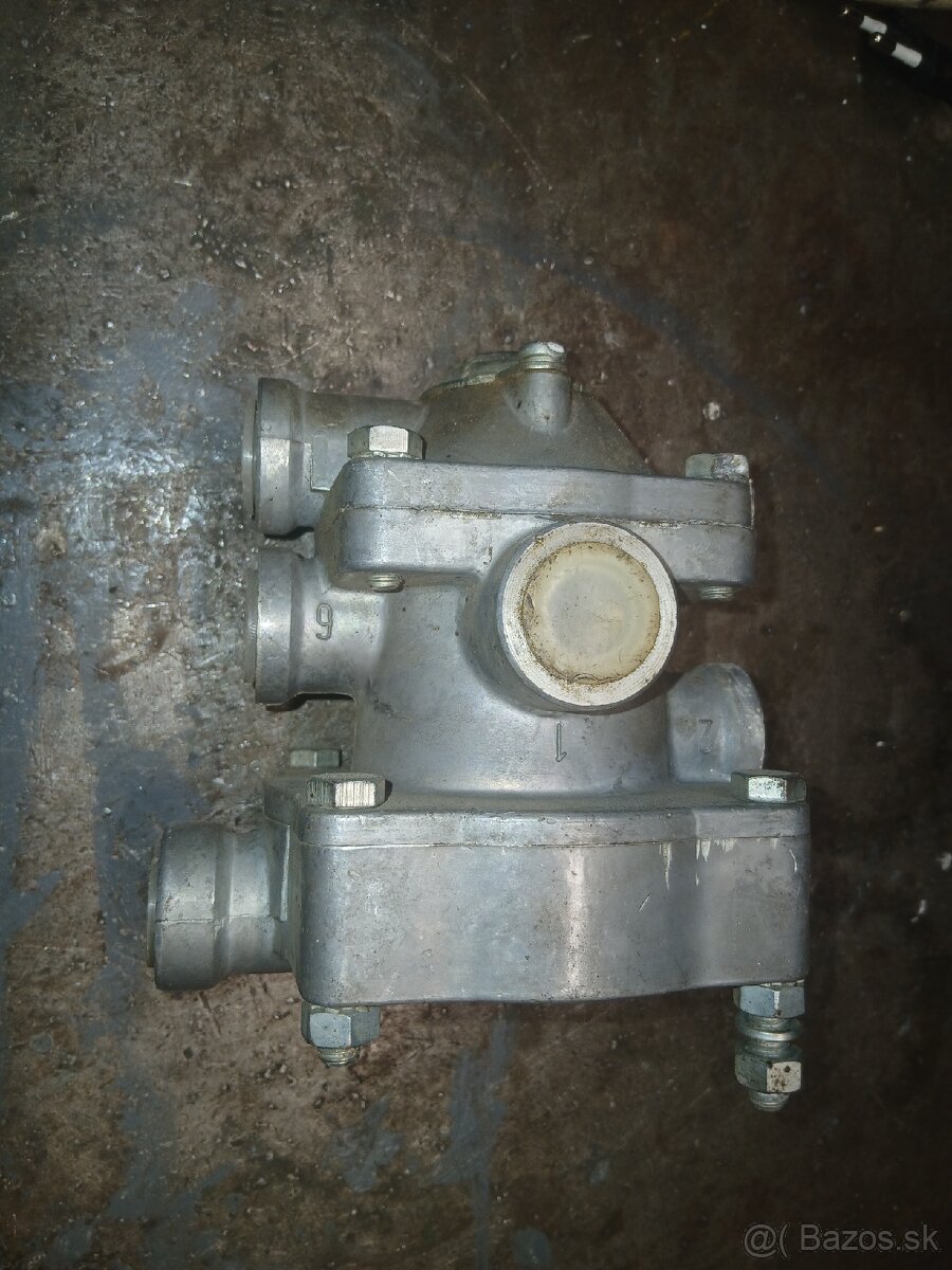 Brzdic prívesu Tatra,Liaz - 3