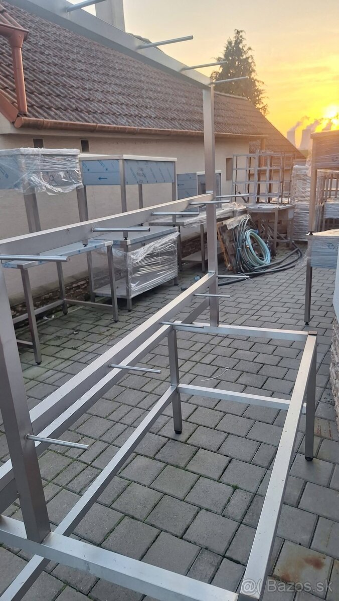 Masoklat, miešačka, vesiak na klobasy - 3