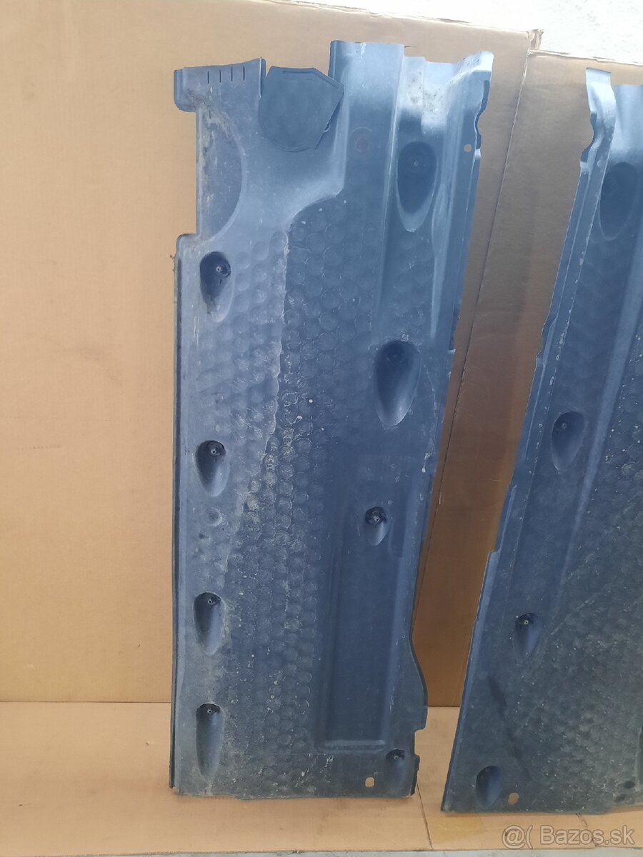 spodný kryt podvozku Tiguan - 3