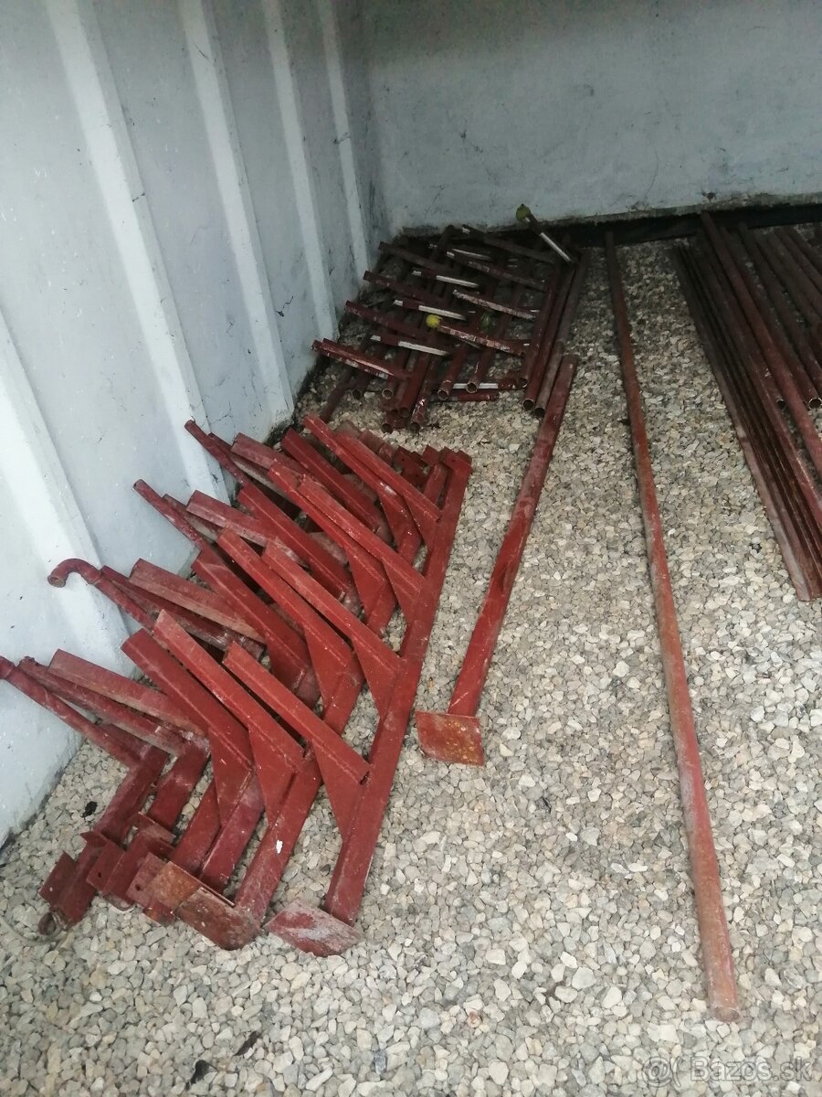 Regály do garáže dielne Kovove - 3