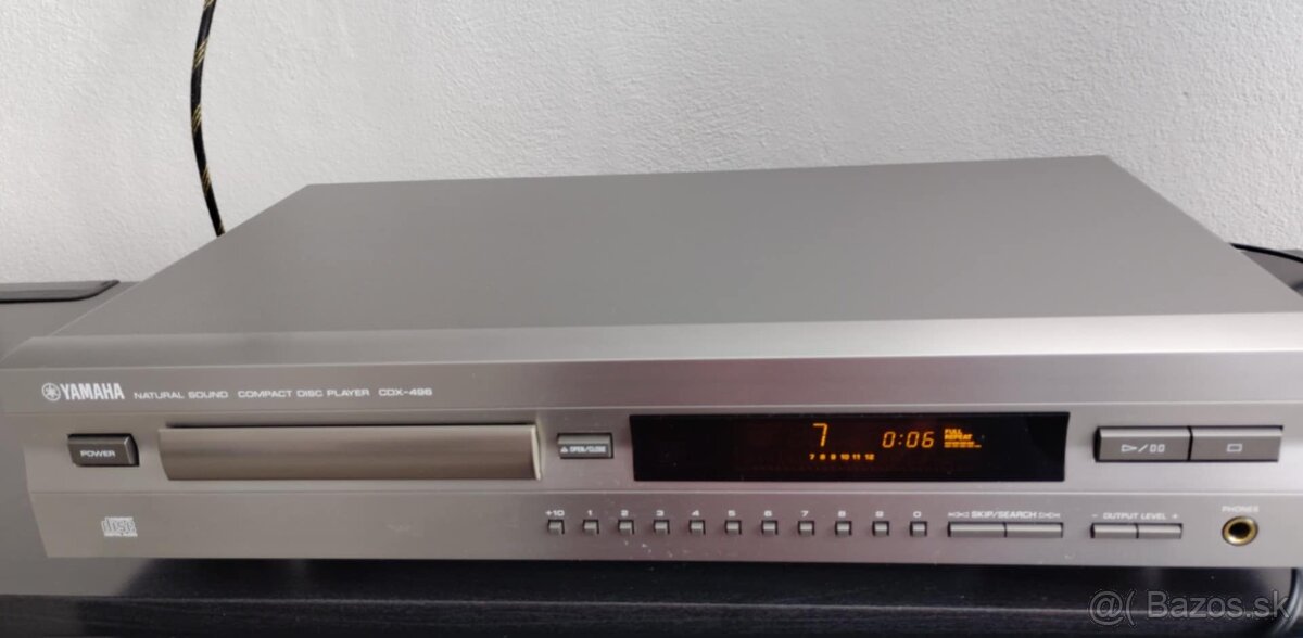 CD PLAYER YAMAHA -CDX 496 - 3