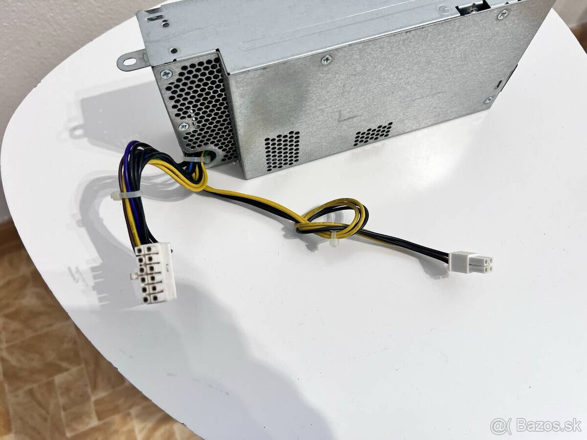 Predám použitý zdroj do počítača Acer Veriton X6630G 220W. - 3