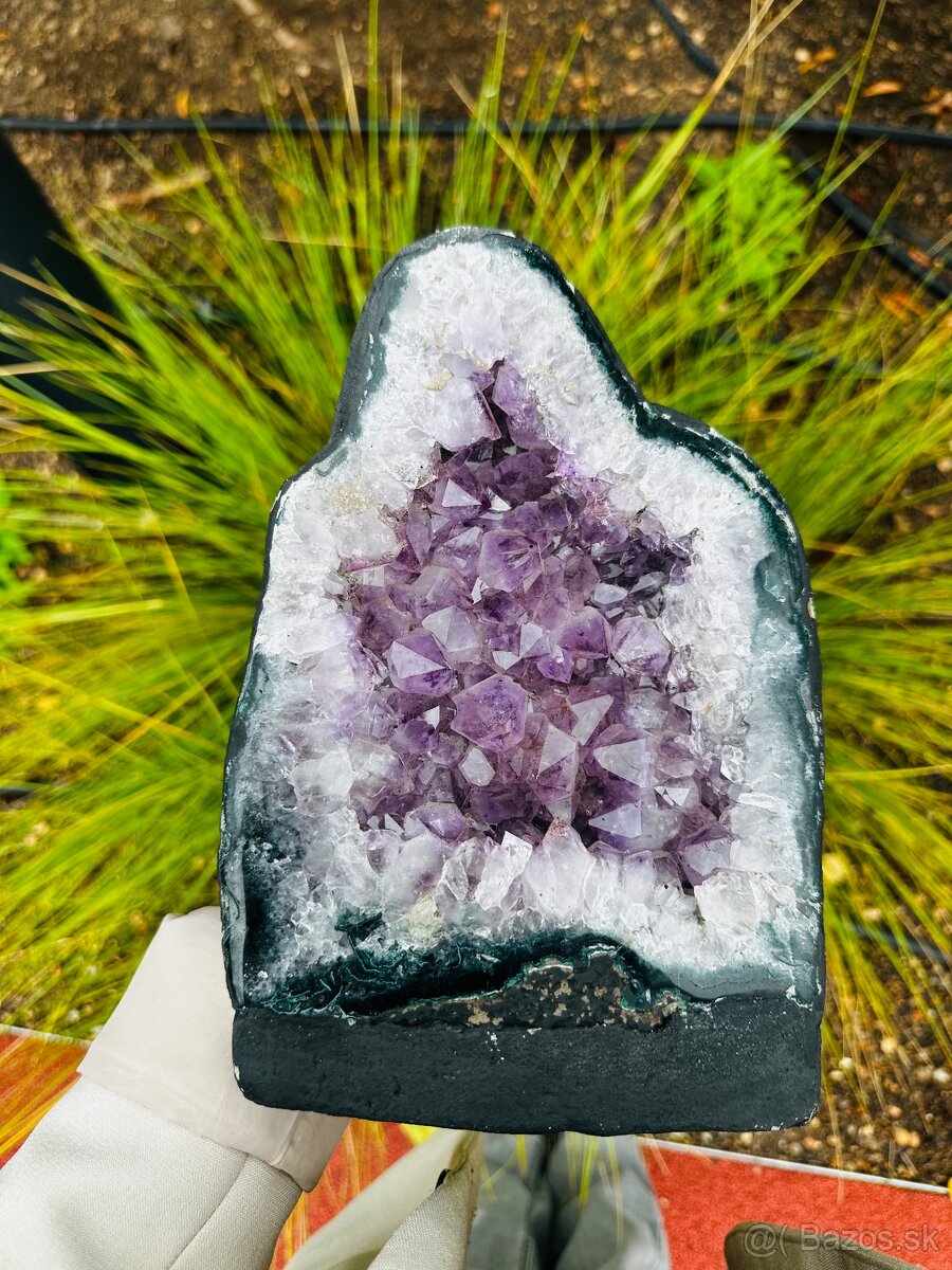 Prírodní minerál Geoda ametyst vhodná aj ako darček na vian - 3