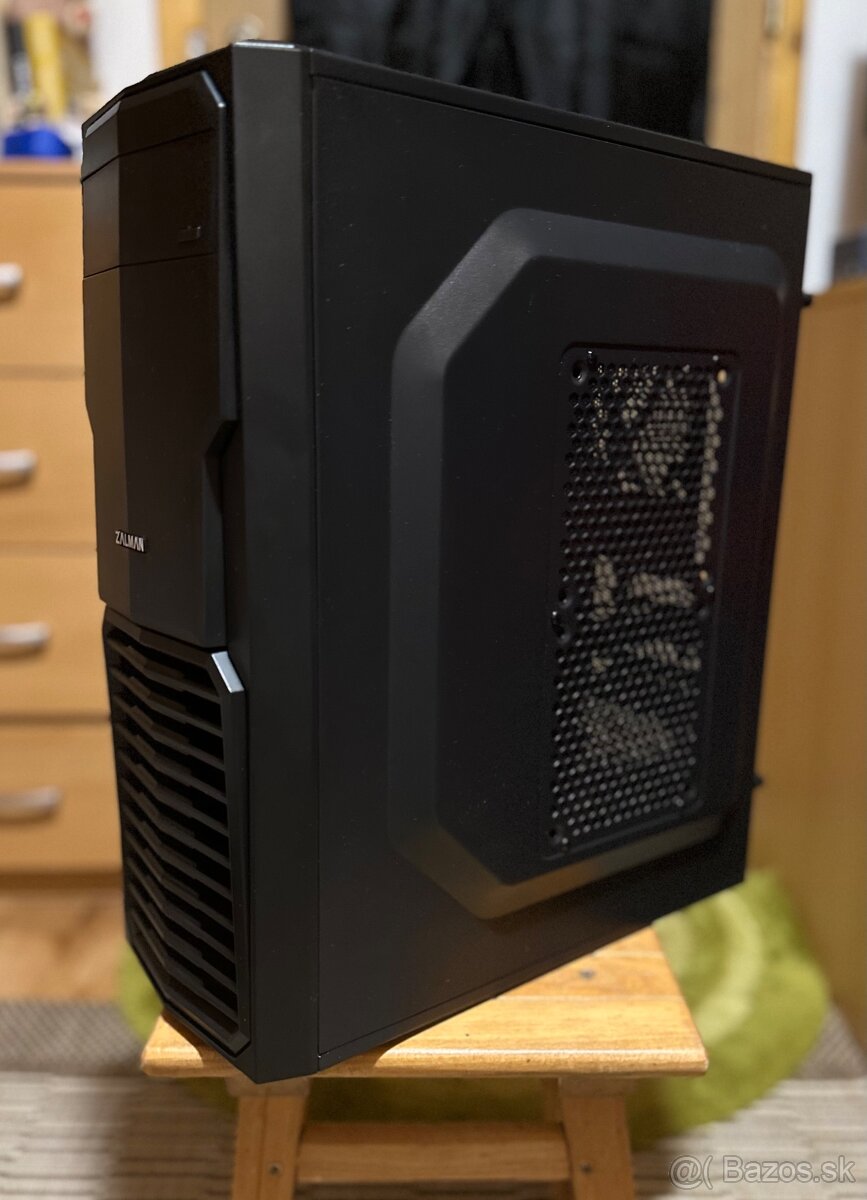 Zalman T4 - PC skriňa - REZERVOVANÁ - 3