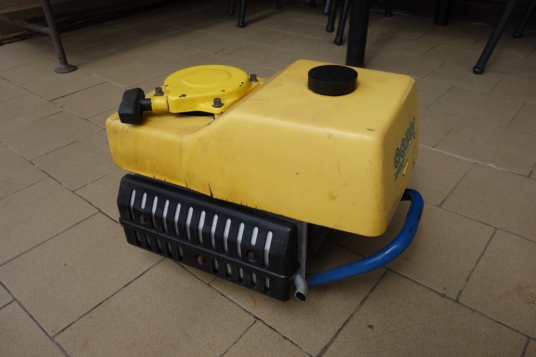 motor Agzat s riadidlami - 3