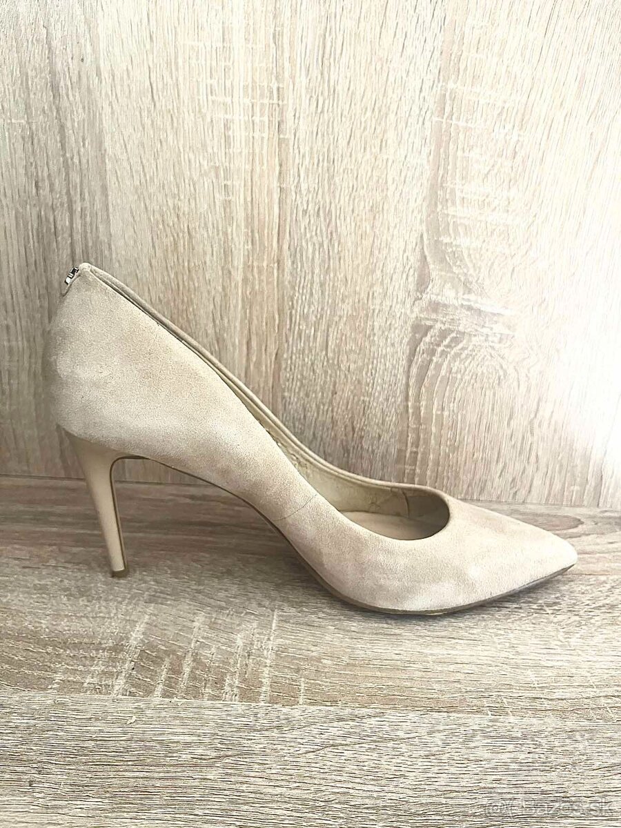 Predám dámske lodičky GUESS - 3