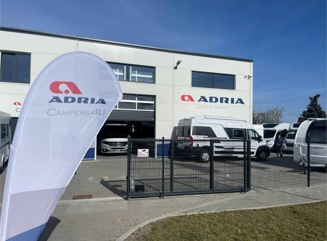 Priestory pre autoservis/ pneuservis v meste Prievidza. - 3