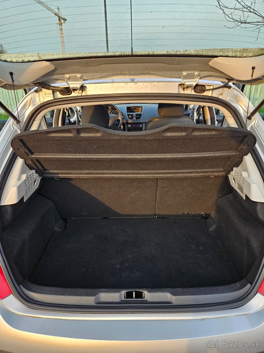 Predám Peugeot 207 1,4E - 3