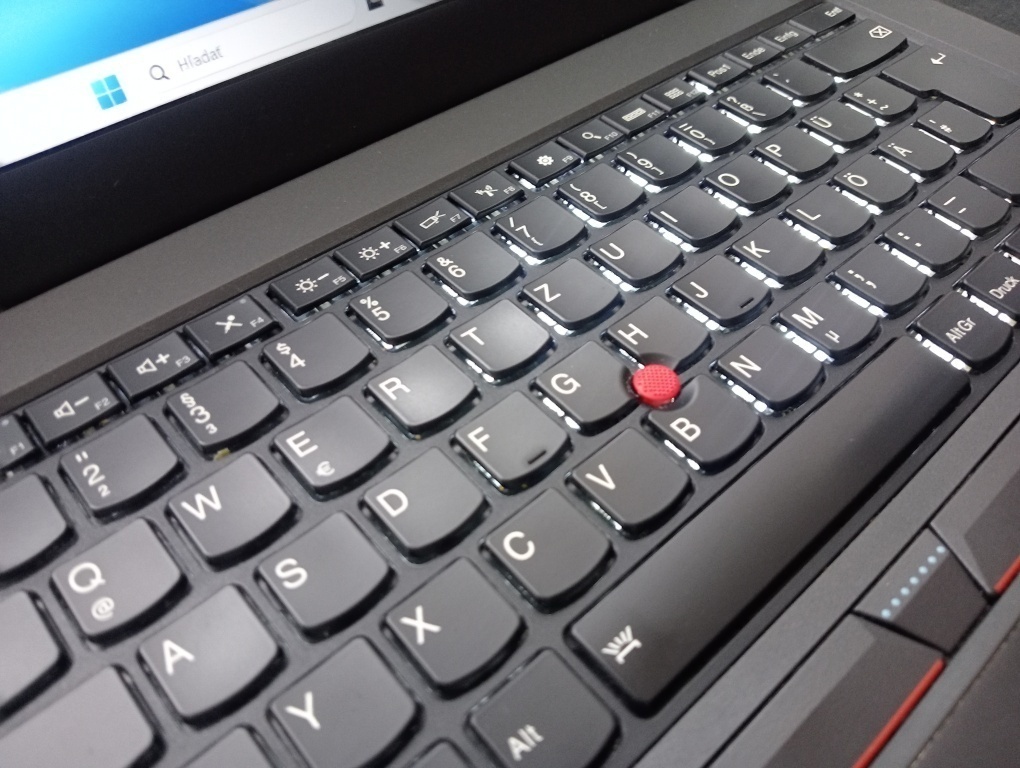 Lenovo thinkpad t460 ,Intel(R) Core™i5 ,8gb ram ,Windows 11 - 3